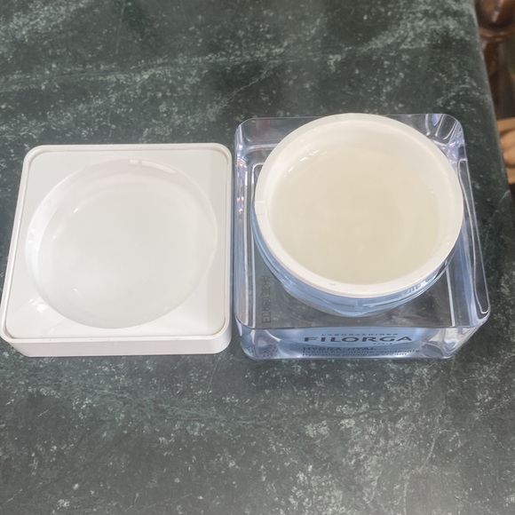 Filorga Hydro Hyal Cream and Serum Set - Picture 2 of 5